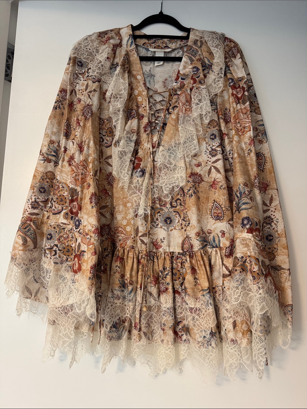 Bohemian Lace-Trim Floral Skirt in Beige